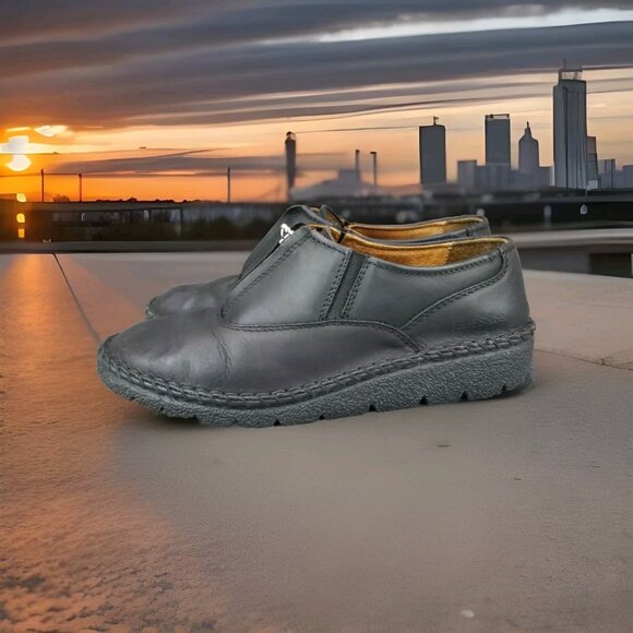 Josef Seibel Shoes - ✅Josef Seibel Black Leather Front Zip Comfort Shoes Women's EU38/US7-7.5 Booties